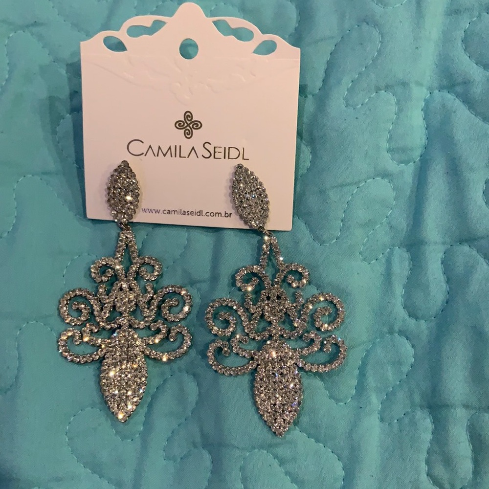 Earings